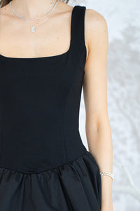 SANGRIA BUBBLE HEM DRESS