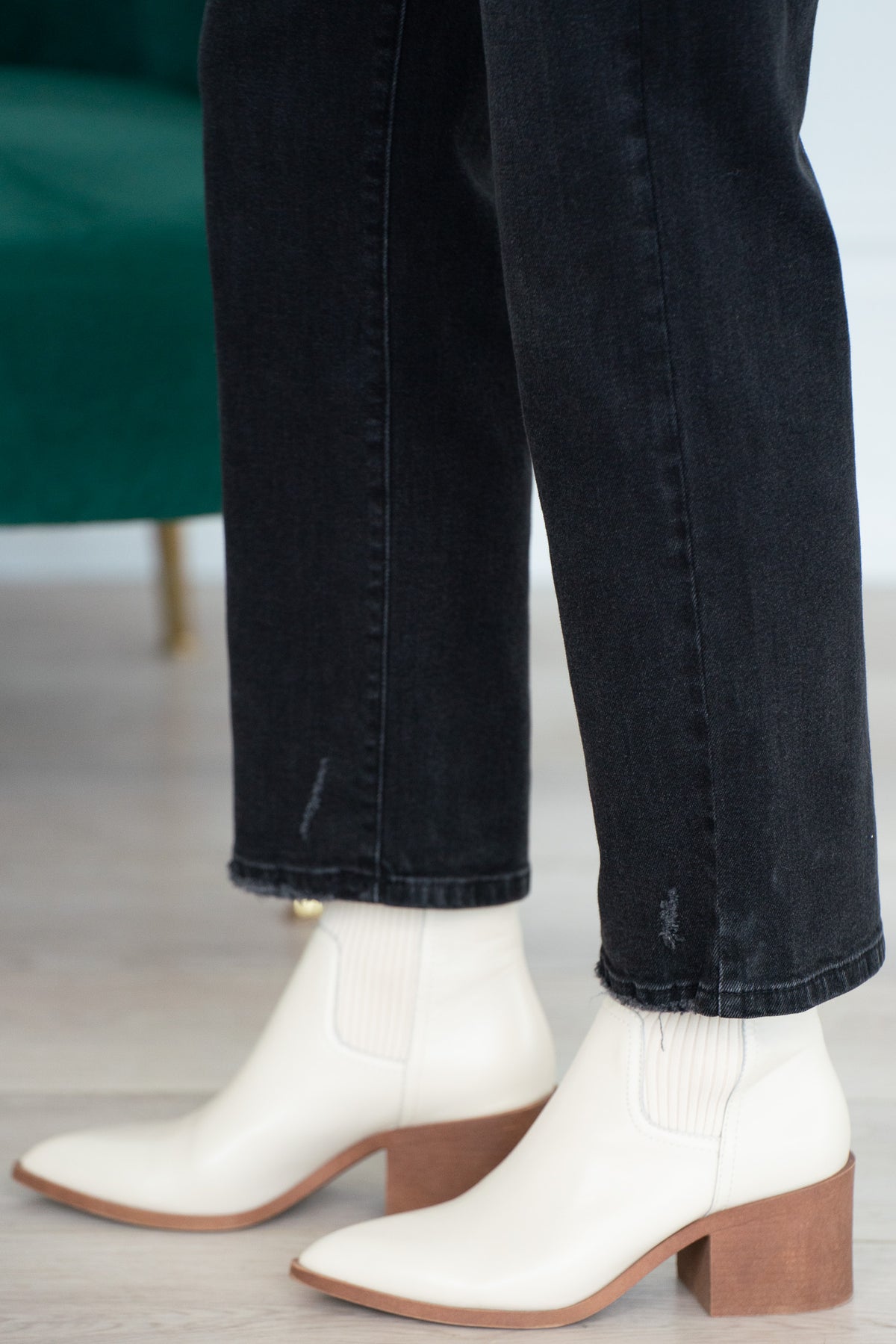 PASO STRAIGHT LEG JEANS-WB