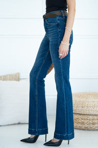 SKYLAR BOOTCUT JEANS-DB