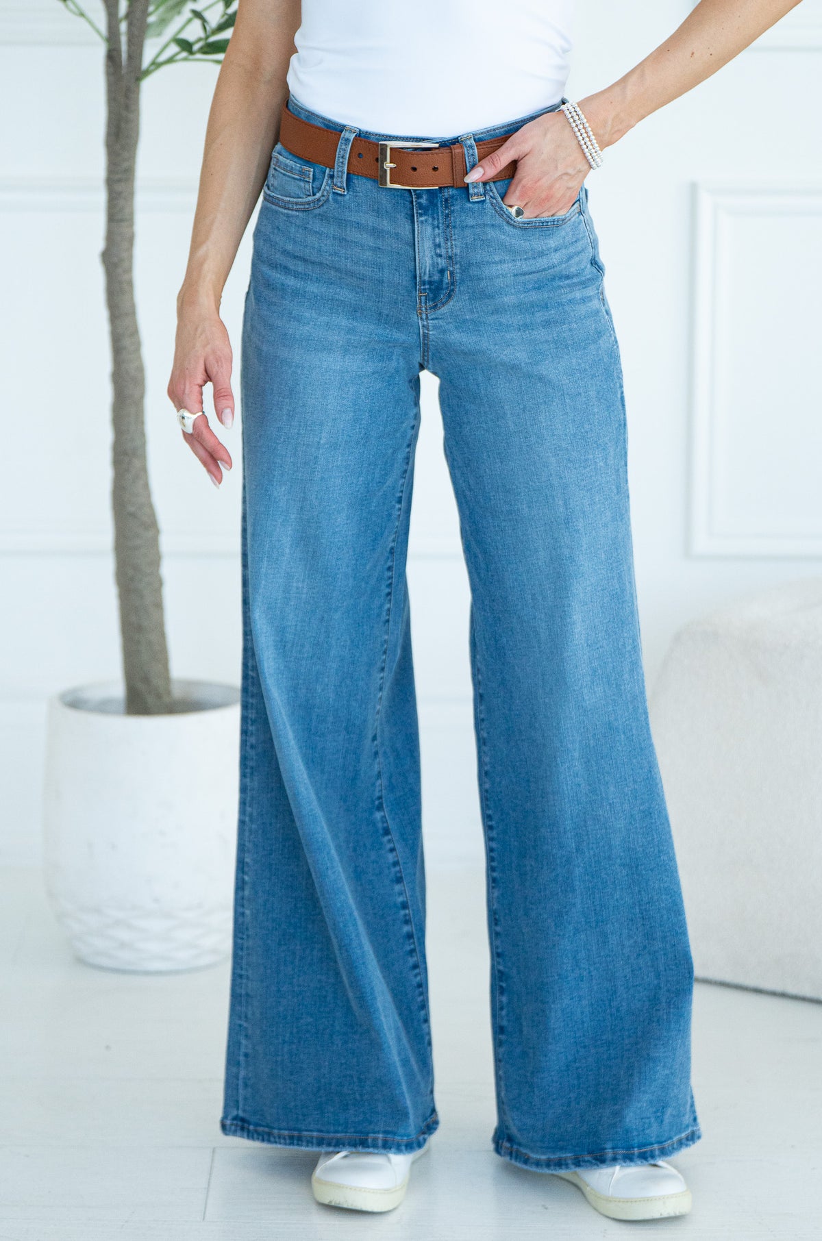 SANDY WIDE LEG JEANS