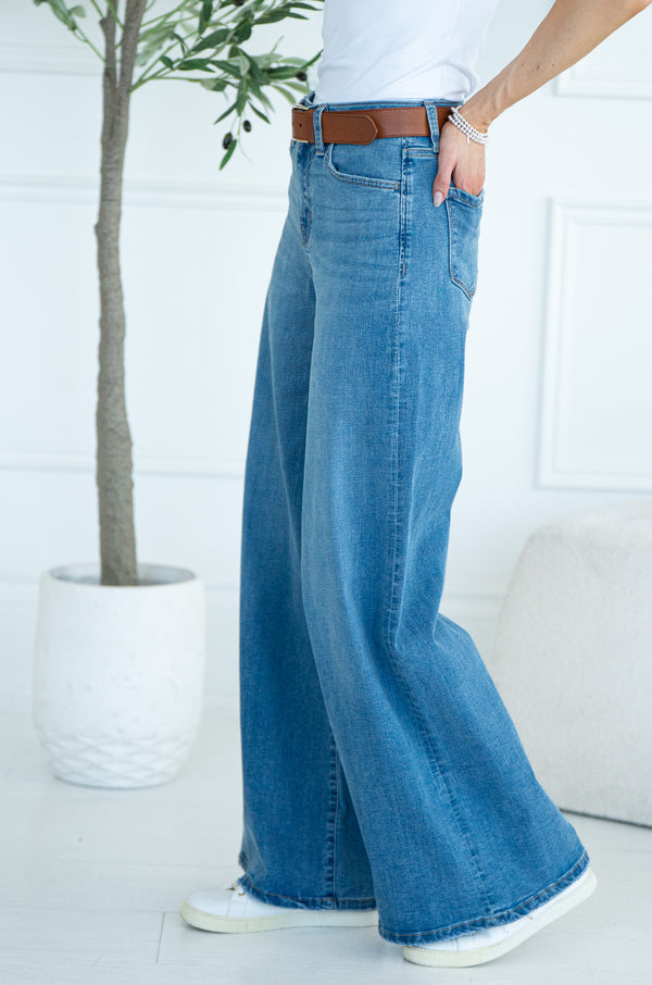 SANDY WIDE LEG JEANS