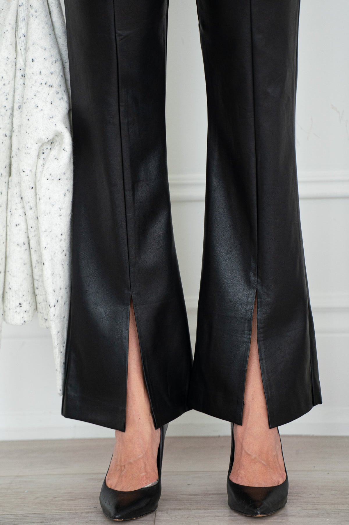 BEAT VEGAN LEATHER PANTS