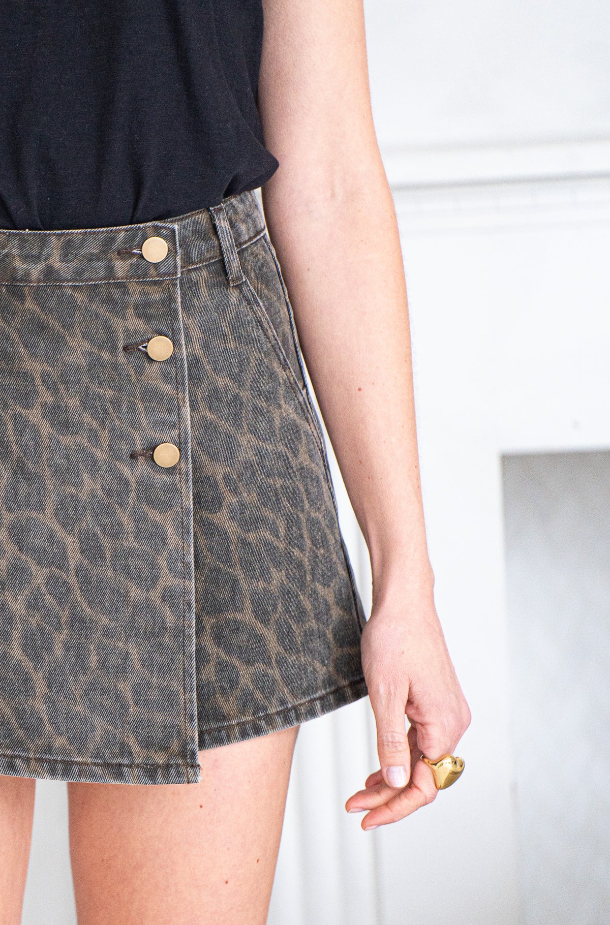 LEOPARD PRINT SKORT