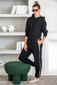 METALLIC TIPPED JOGGERS