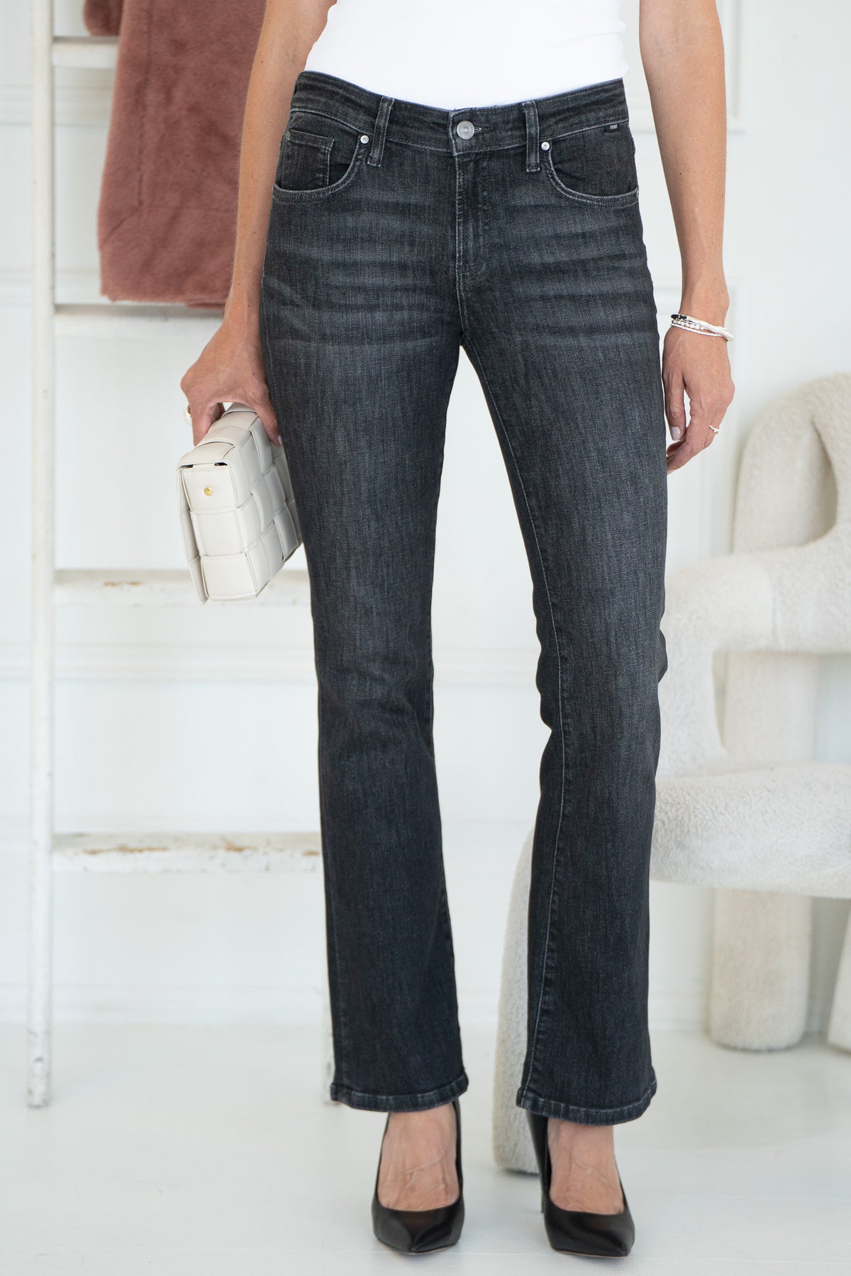MOLLY BOOTCUT JEANS