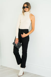 AKI RIBBED TURTLENECK
