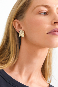 ELYS GOLD PLATED EARRINGS