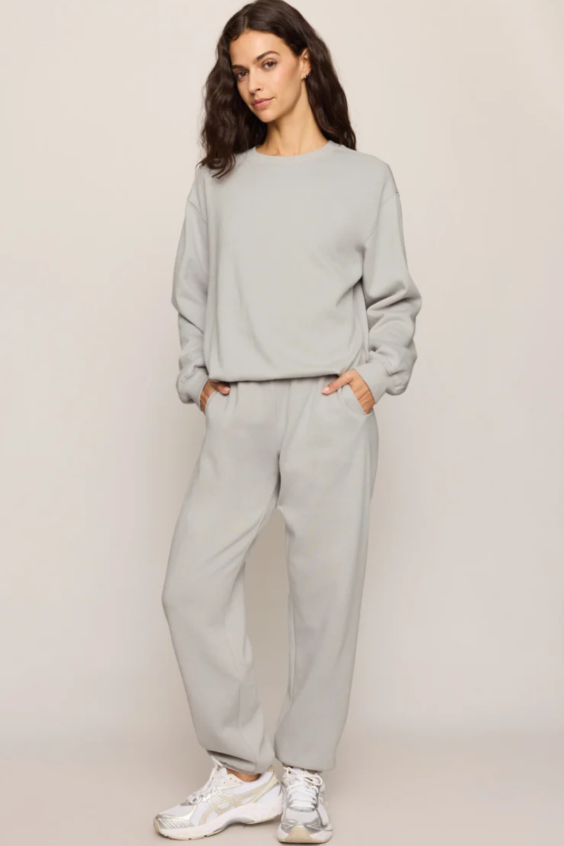 UPTOWN CLASSIC JOGGER IN SILVERLAKE
