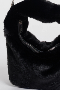 CHERYL FAUX FUR BAG-BK