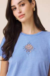 SEASHELL EMBROIDERED TEE-AZ