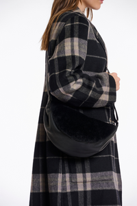 DALINA FAUX FUR BAG-BK