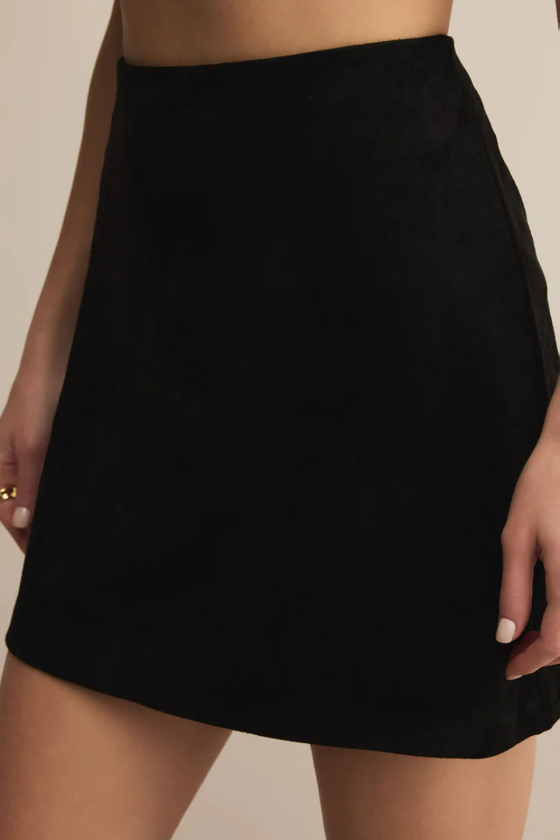 CIERA FAUX SUEDE MINI SKIRT-BK
