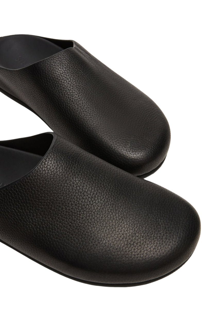 FERN LEATHER MULE IN BLACK
