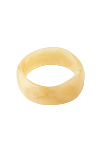 AASE MAXI BANGLE IN HONEY