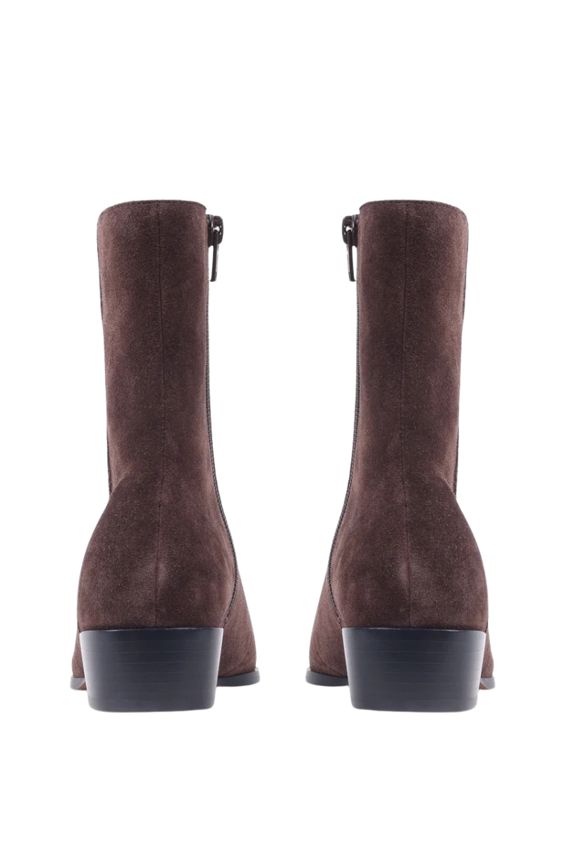 JANAY SUEDE BOOT IN BROWN
