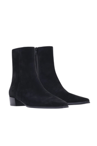 JANAY SUEDE BOOT IN BLACK