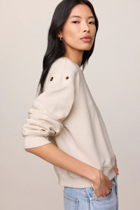 AXEL GROMMET COTTON SWEATSHIRT IN SANDSTONE