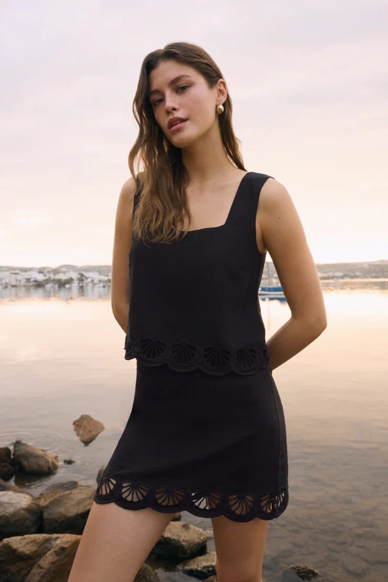 CHARLENE EMBROIDERED LINEN TOP