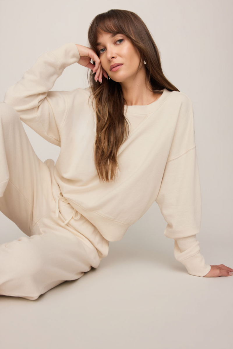 CLUBHOUSE COTTON SWEATSHIRT IN CLOUD
