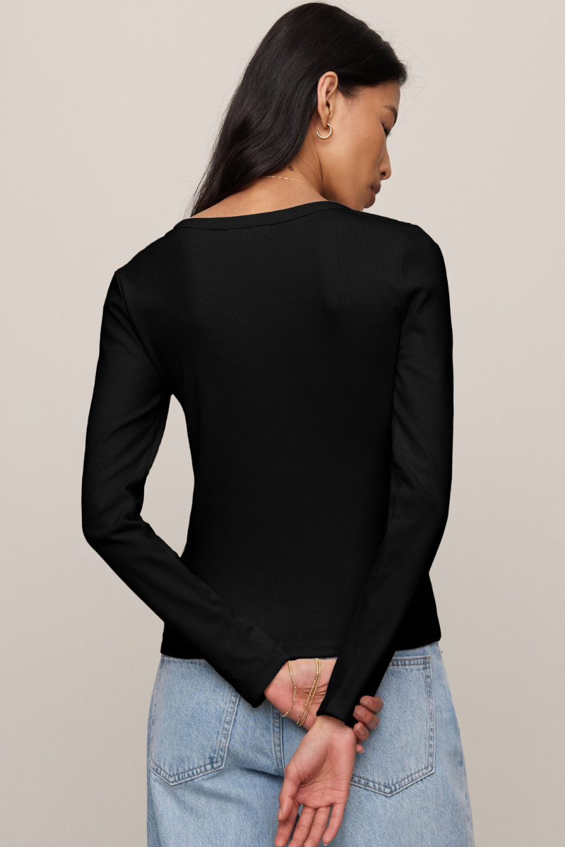 GREYSON SCOOP L/S TEE IN BLACK