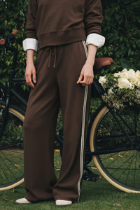 BREAKAWAY TRACK PANT IN DARK CHOCOLATE