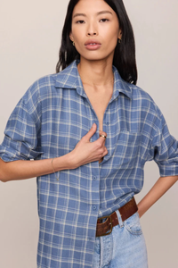 RIVER PLAID BUTTON UP IN MYSTIC BLUE