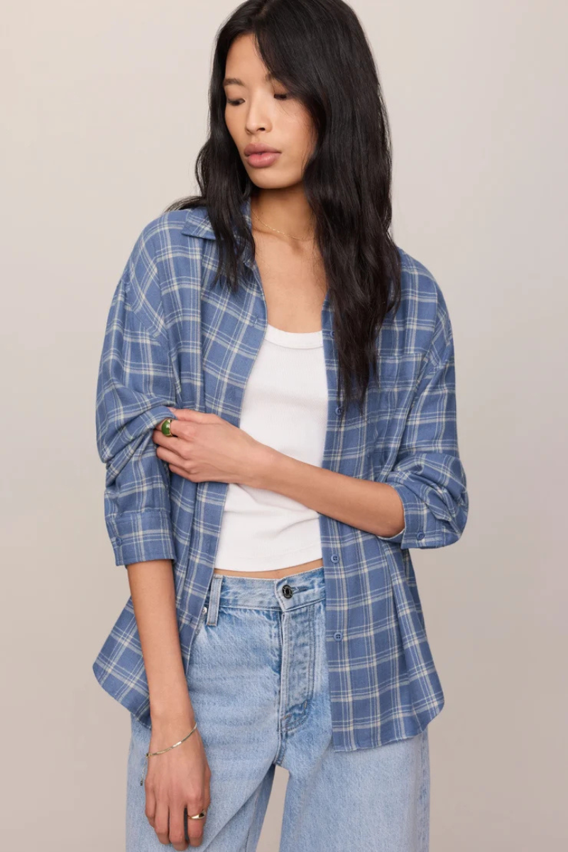 RIVER PLAID BUTTON UP IN MYSTIC BLUE