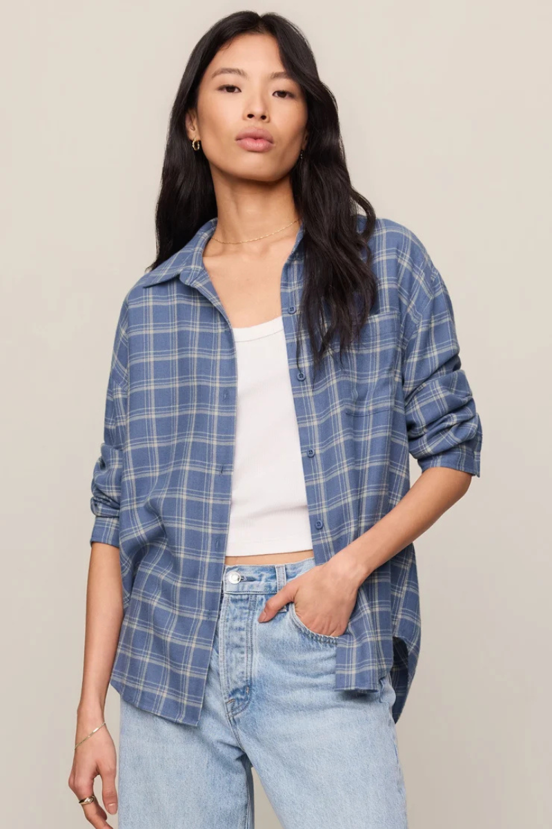 RIVER PLAID BUTTON UP IN MYSTIC BLUE