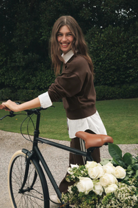 COMEBACK SWEATSHIRT IN DARK CHOCOLATE