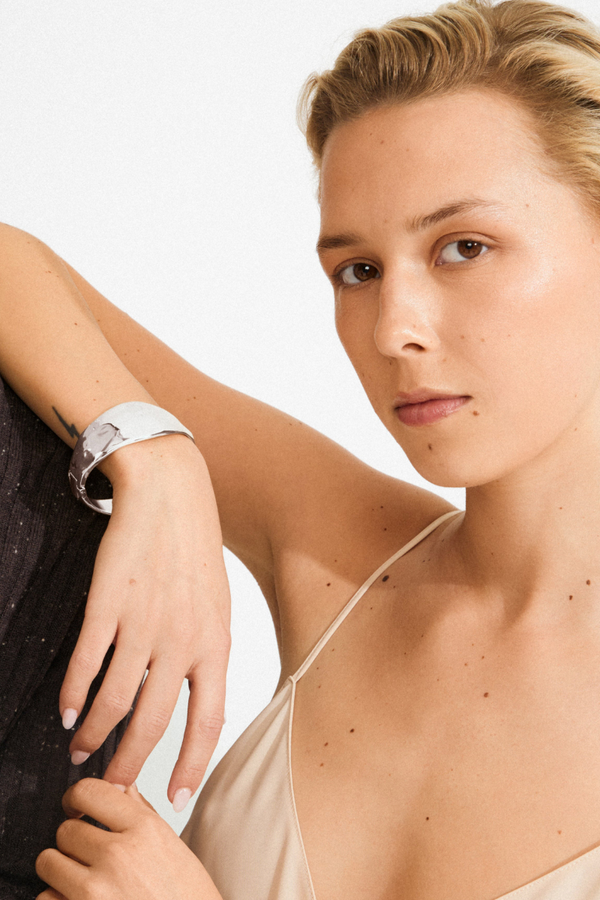SPARKLE SILVER PLATED BANGLE