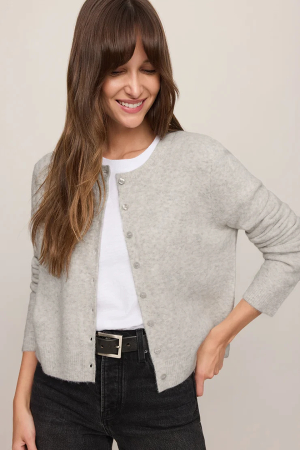 MEDINA CARDIGAN IN FEATHER GREY