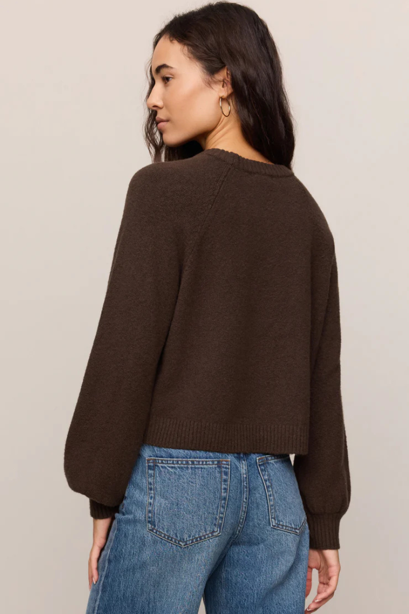 COMING UP COZY SWEATER IN DARK CHOCOLATE