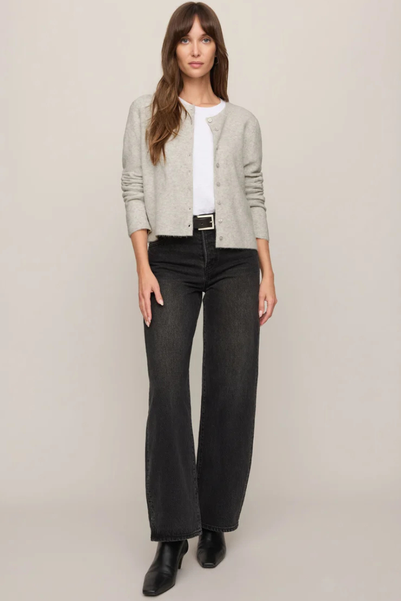 MEDINA CARDIGAN IN FEATHER GREY