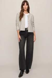 MEDINA CARDIGAN IN FEATHER GREY