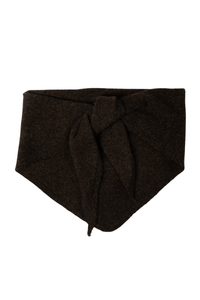 TRIANGLE KNIT SCARF IN ESPRESSO