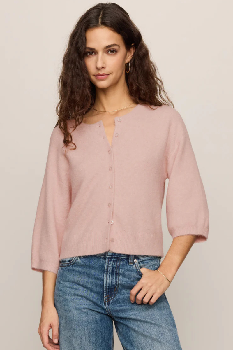 VALOR SHORT SLEEVE CARDIGAN IN SOFT BLUSH