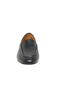 MATTIE LEATHER LOAFER IN BLACK