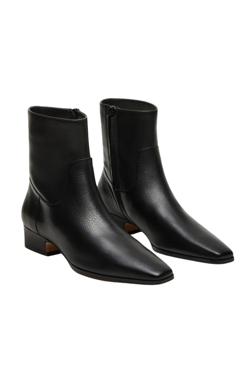 DUSTY LEATHER BOOT-BK
