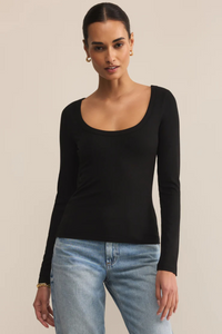 SECOND SKIN SCOOP NECK TOP