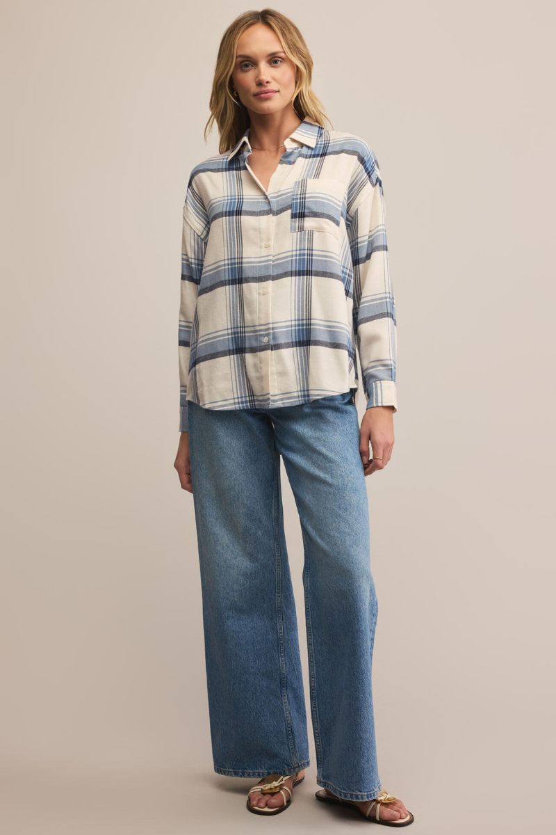 RIVER PLAID BUTTON UP