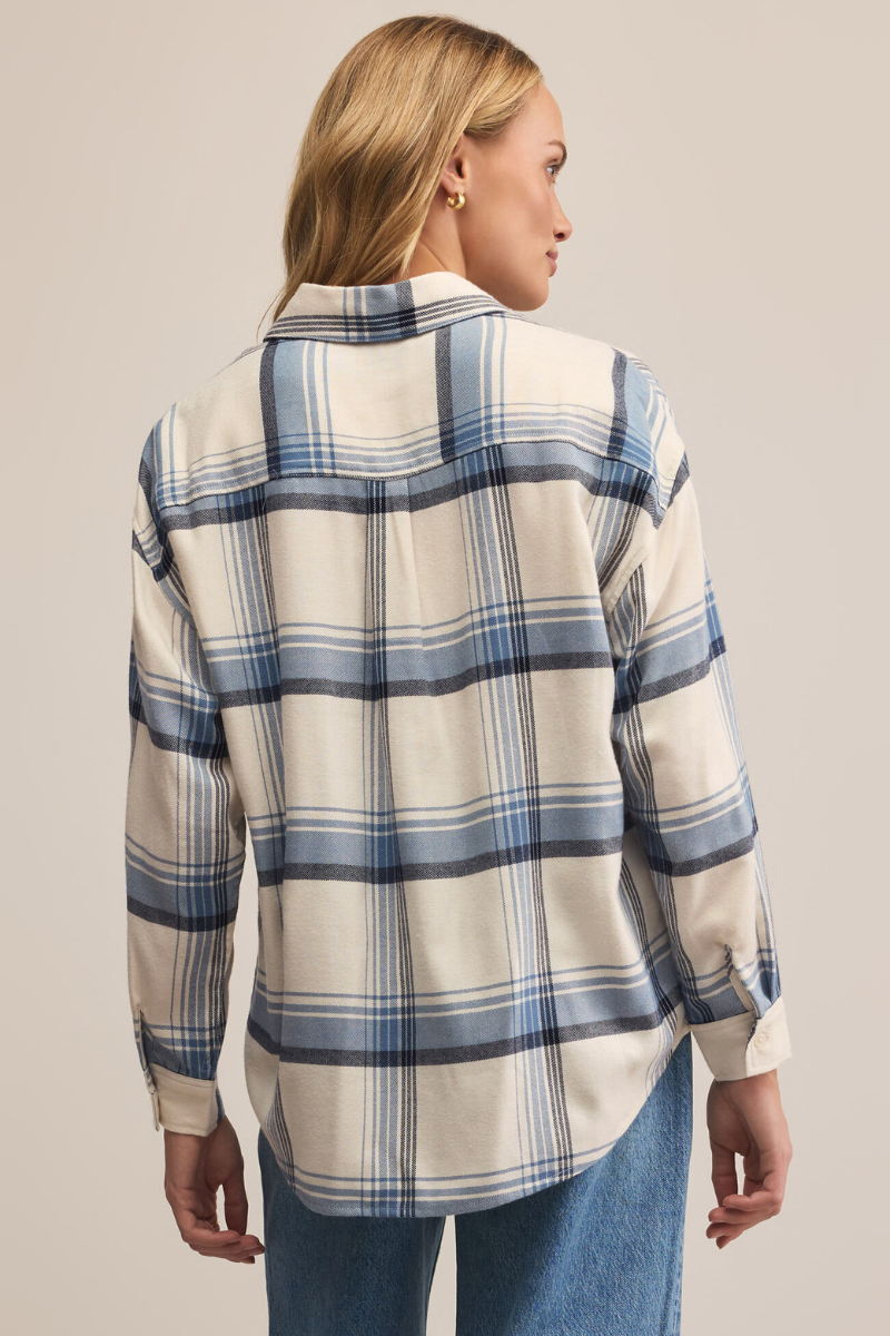 RIVER PLAID BUTTON UP