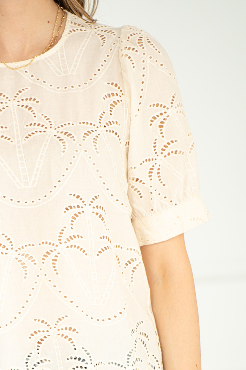 JADA PALM TREE EMBROIDERED TOP