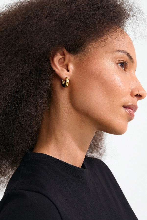 KAIROA CHUNKY GOLD PLATED EARRINGS