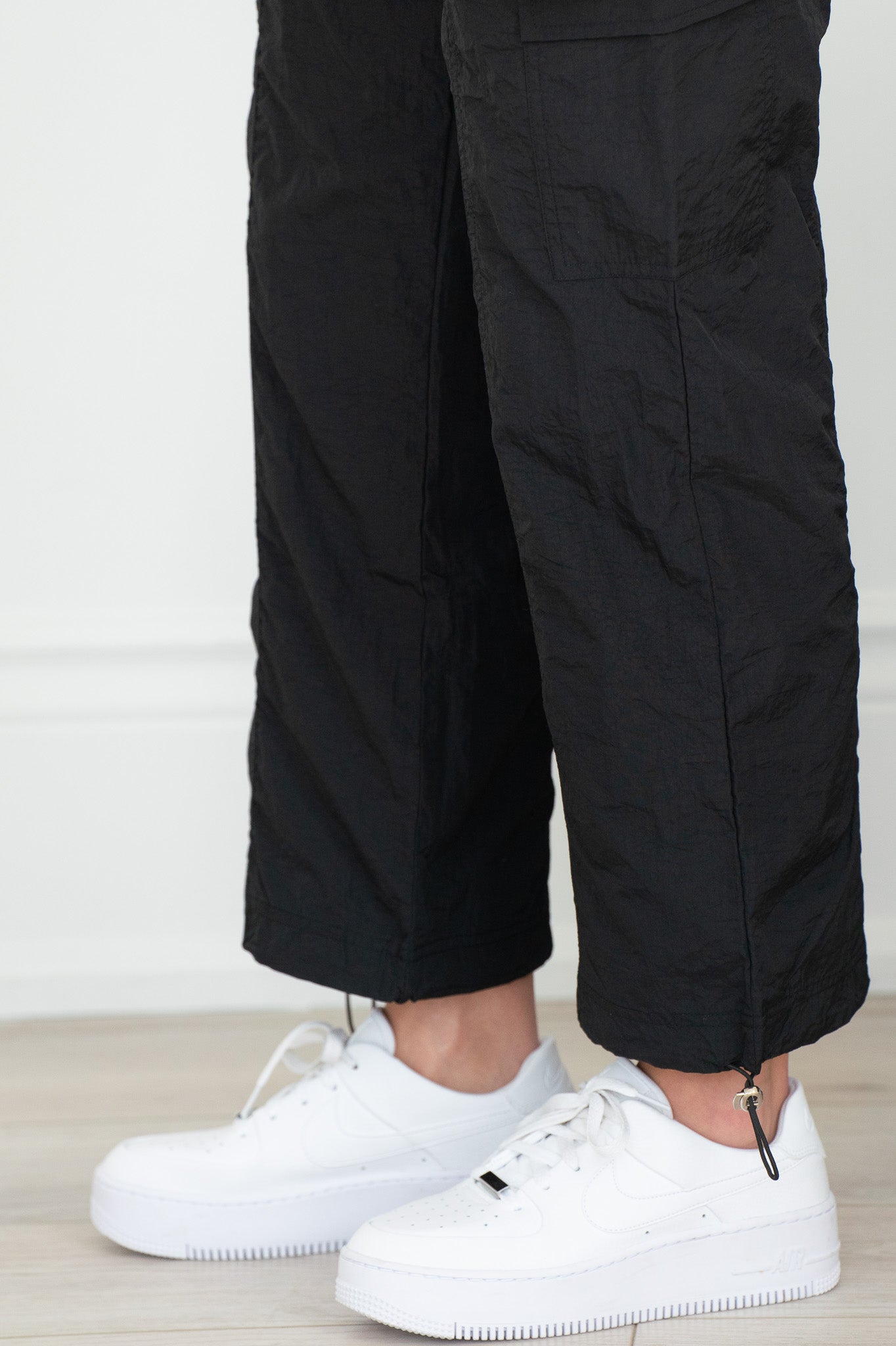 GIGI NYLON CARGO PANTS-BK