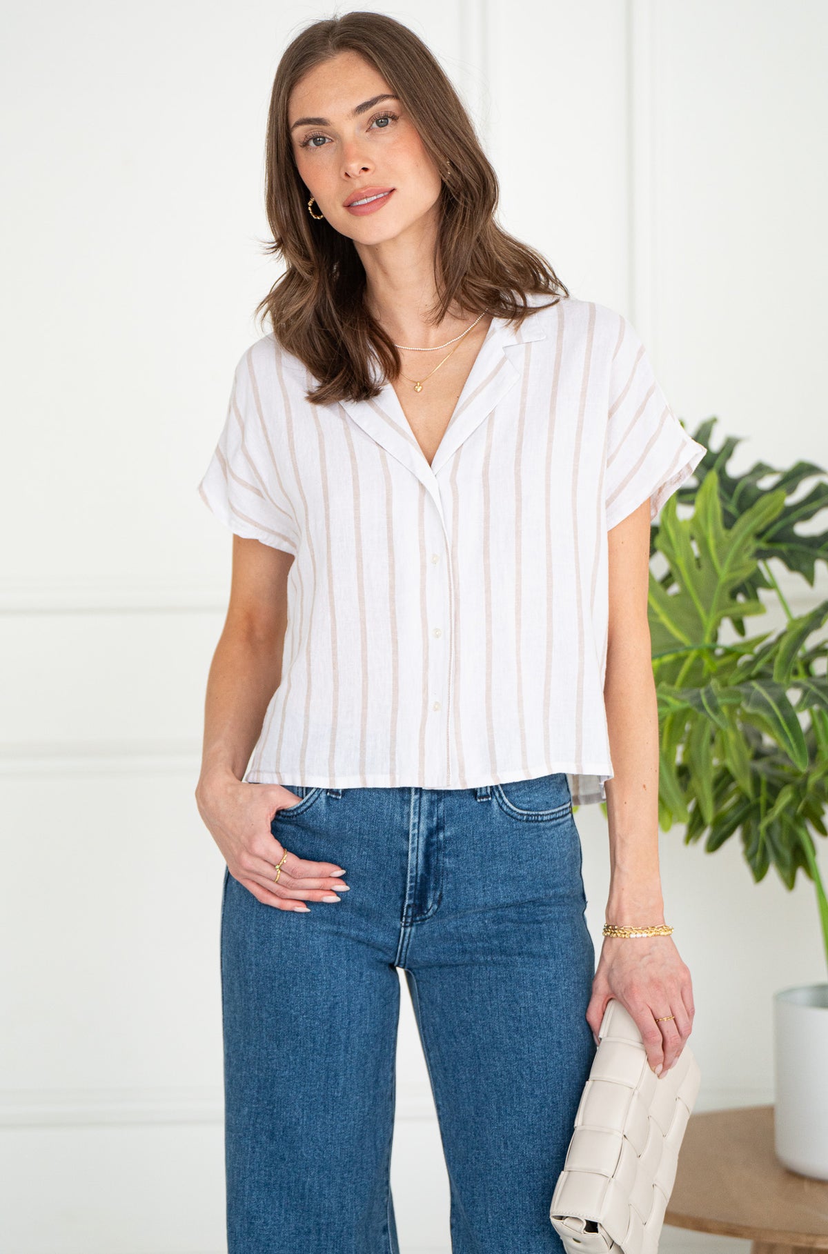 PARALLEL STRIPE LINEN TOP