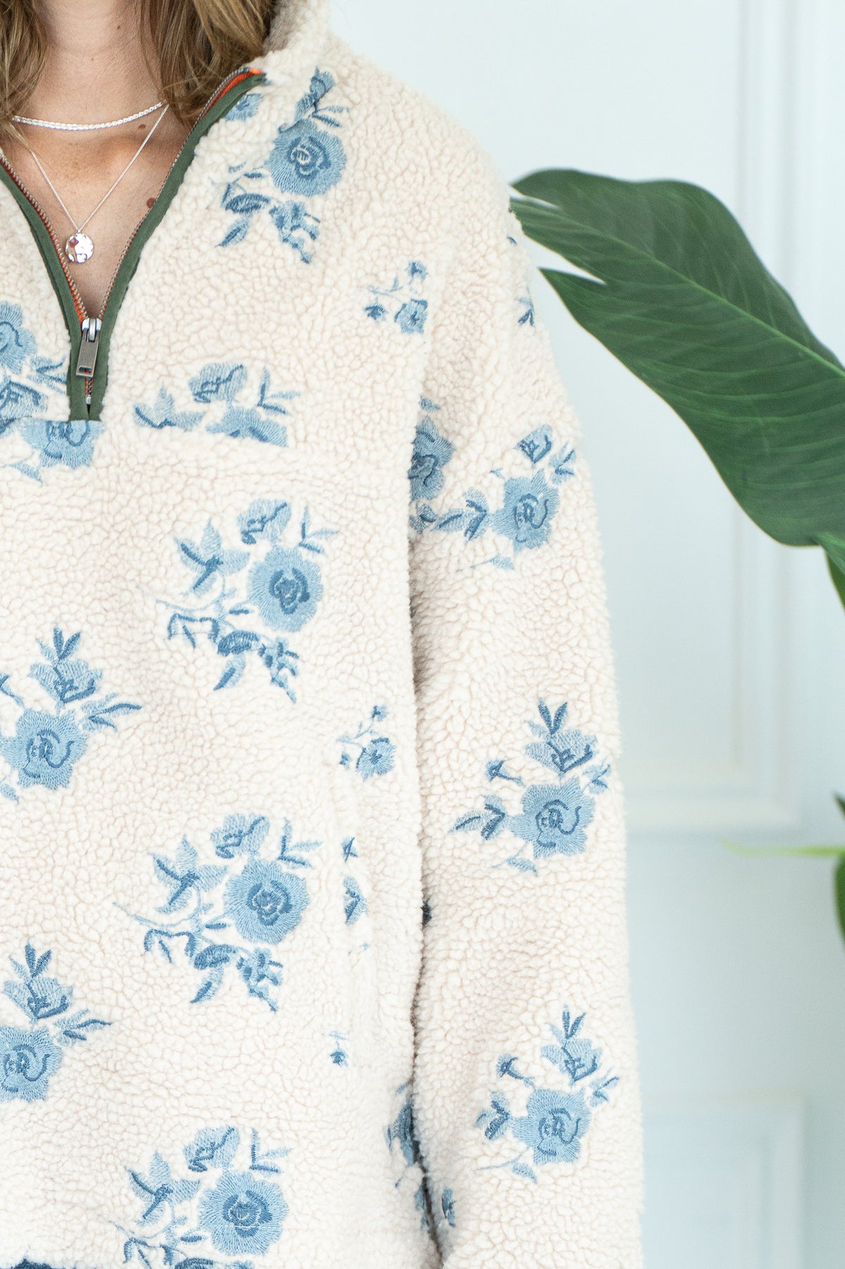 FALL RIGHT ANORACK EMBROIDERED JACKET