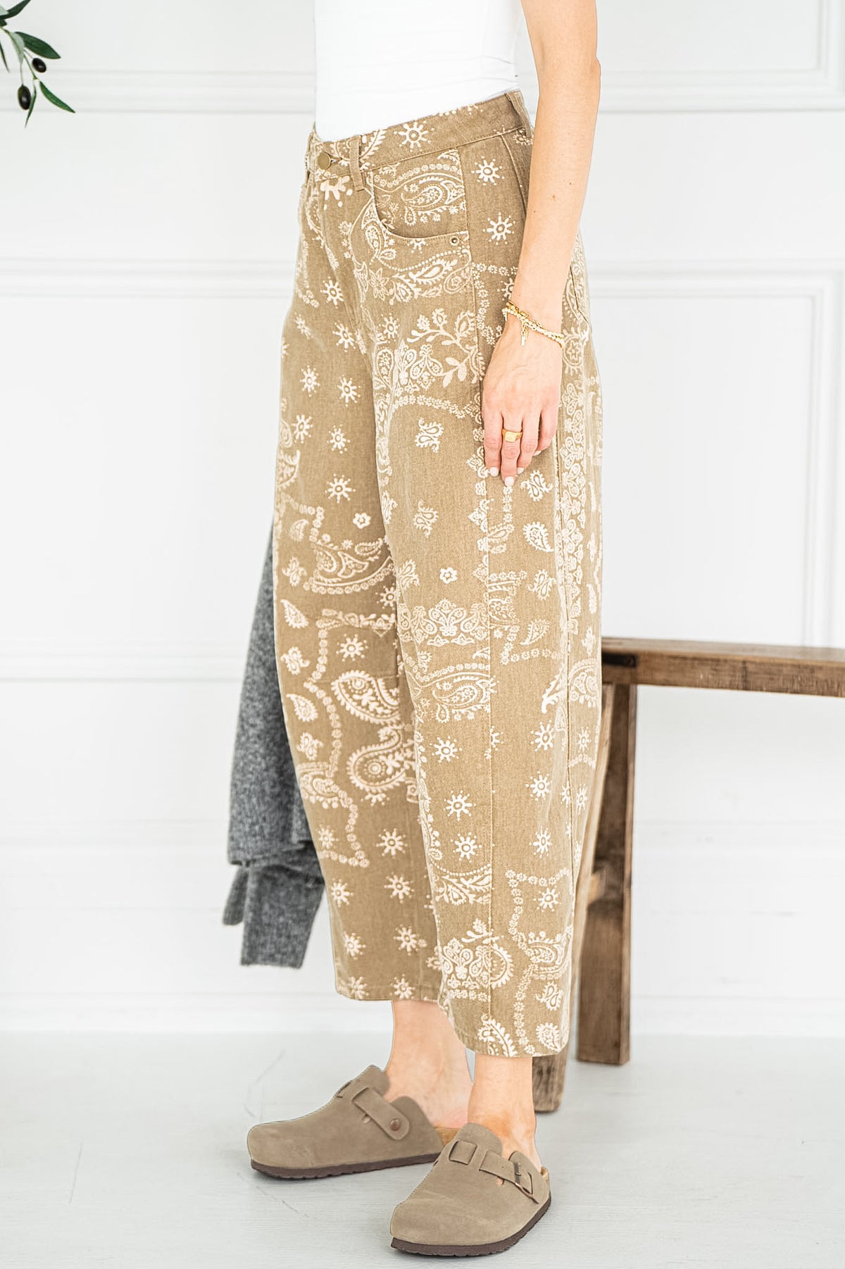 PAISLEY PRINT SOFT CURVE JEANS