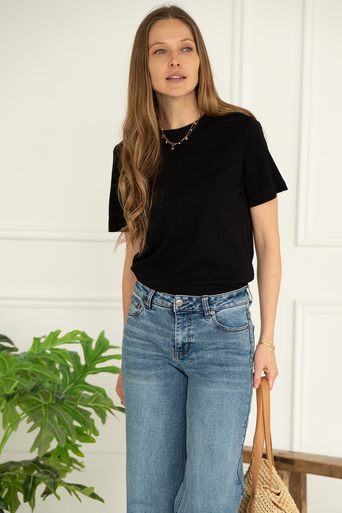 AUDREY COTTON CREW NECK TEE-BK