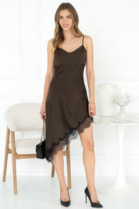 AMOUR AFFAIR LACE BOTTOM DRESS IN BROWN