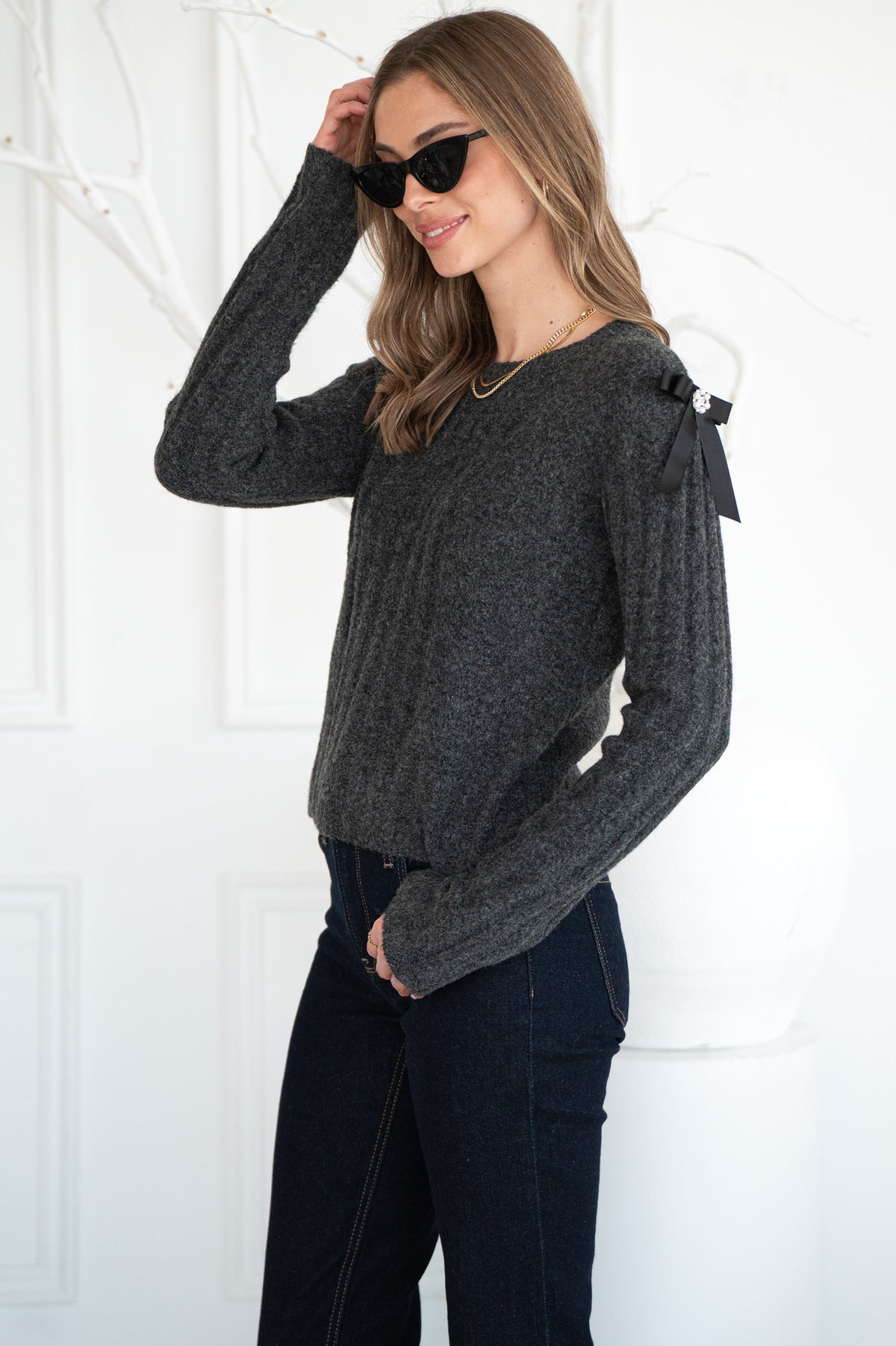 JOEY BOW DETAIL SWEATER